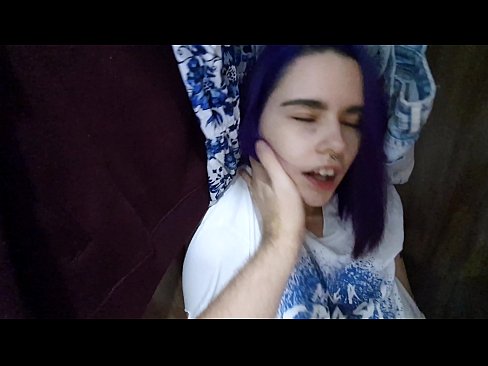 ❤️ Xwişka min di dolabê de dît û alîkariya wê kir ❤ Pornoya hişk li me ku.taxiporec.top ❌❤